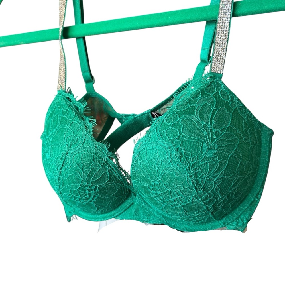Victoria's Secret Green Lace Bra